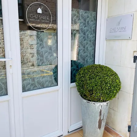 Holiday home 5 A 6 Personnes Chez Sabine *